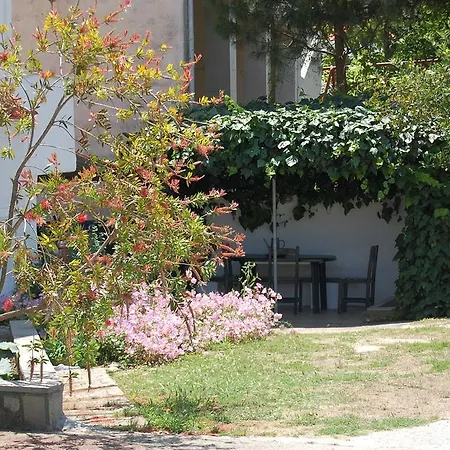 Posidi Studios Apartman
